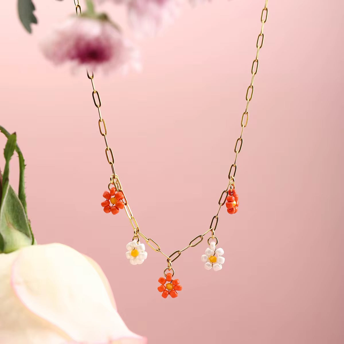 Daisy Daze Charmed Necklace
