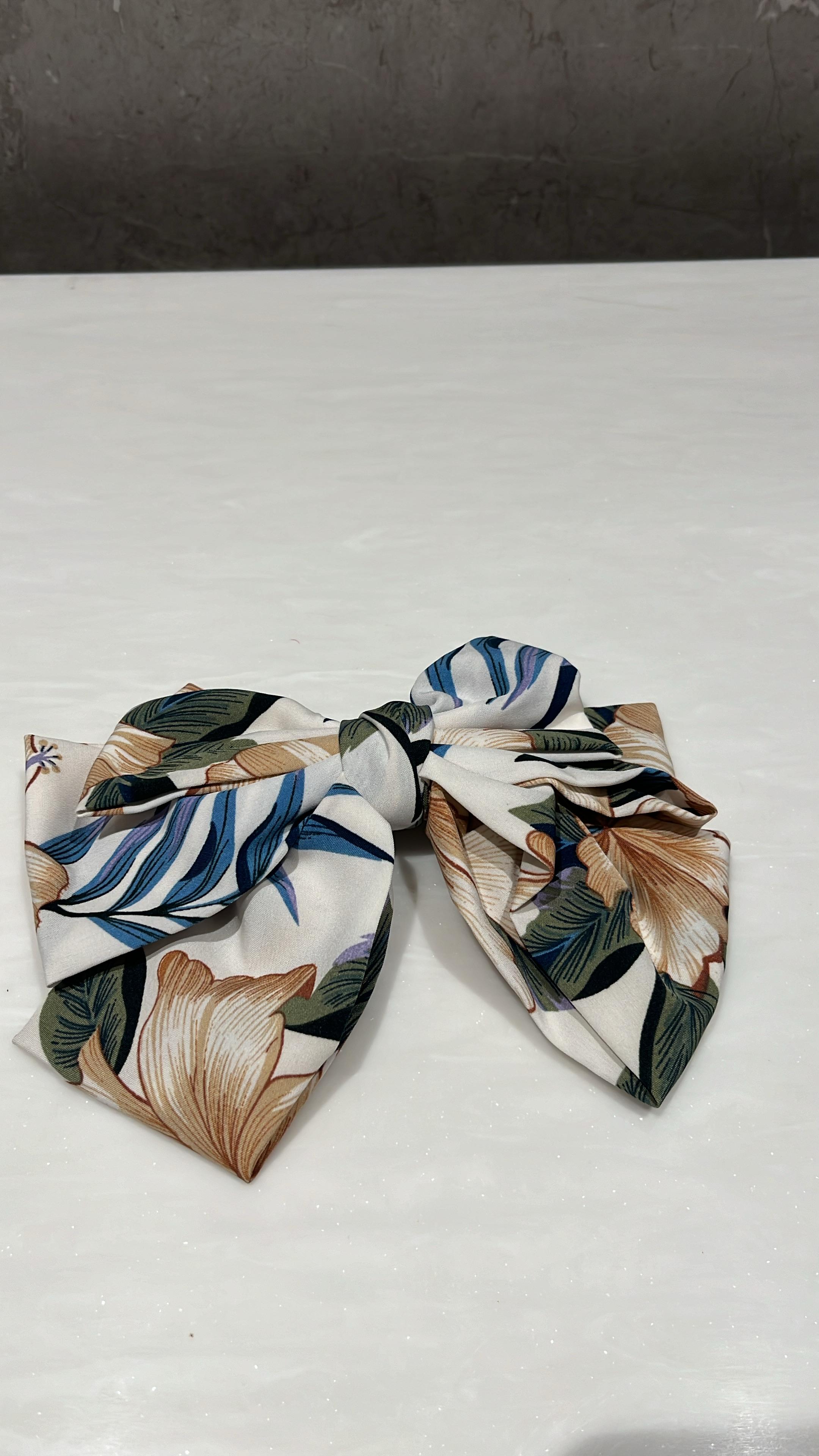 White Floral Printed Hair Bow