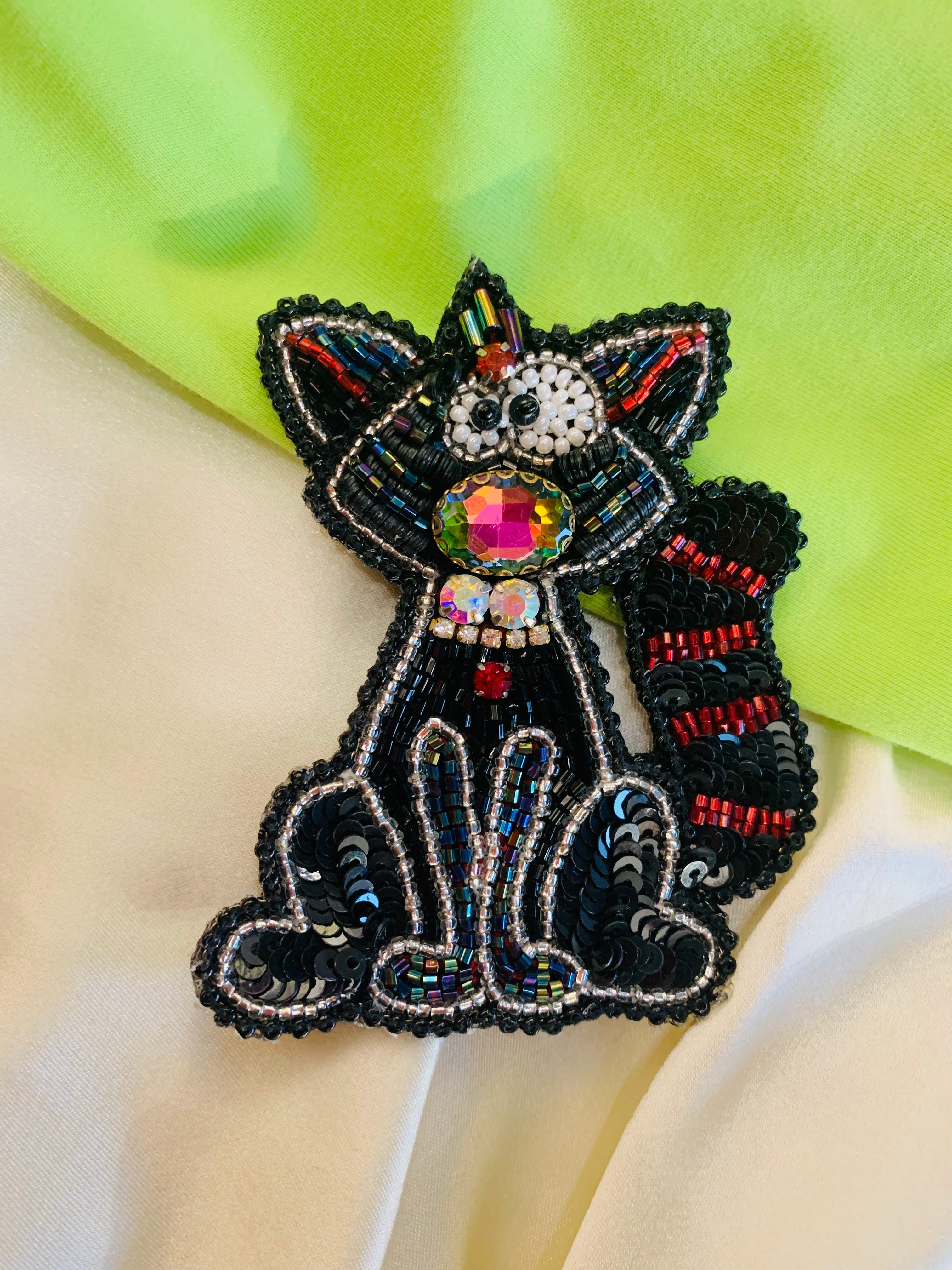 Multicoloured Sab-Cat Brooch